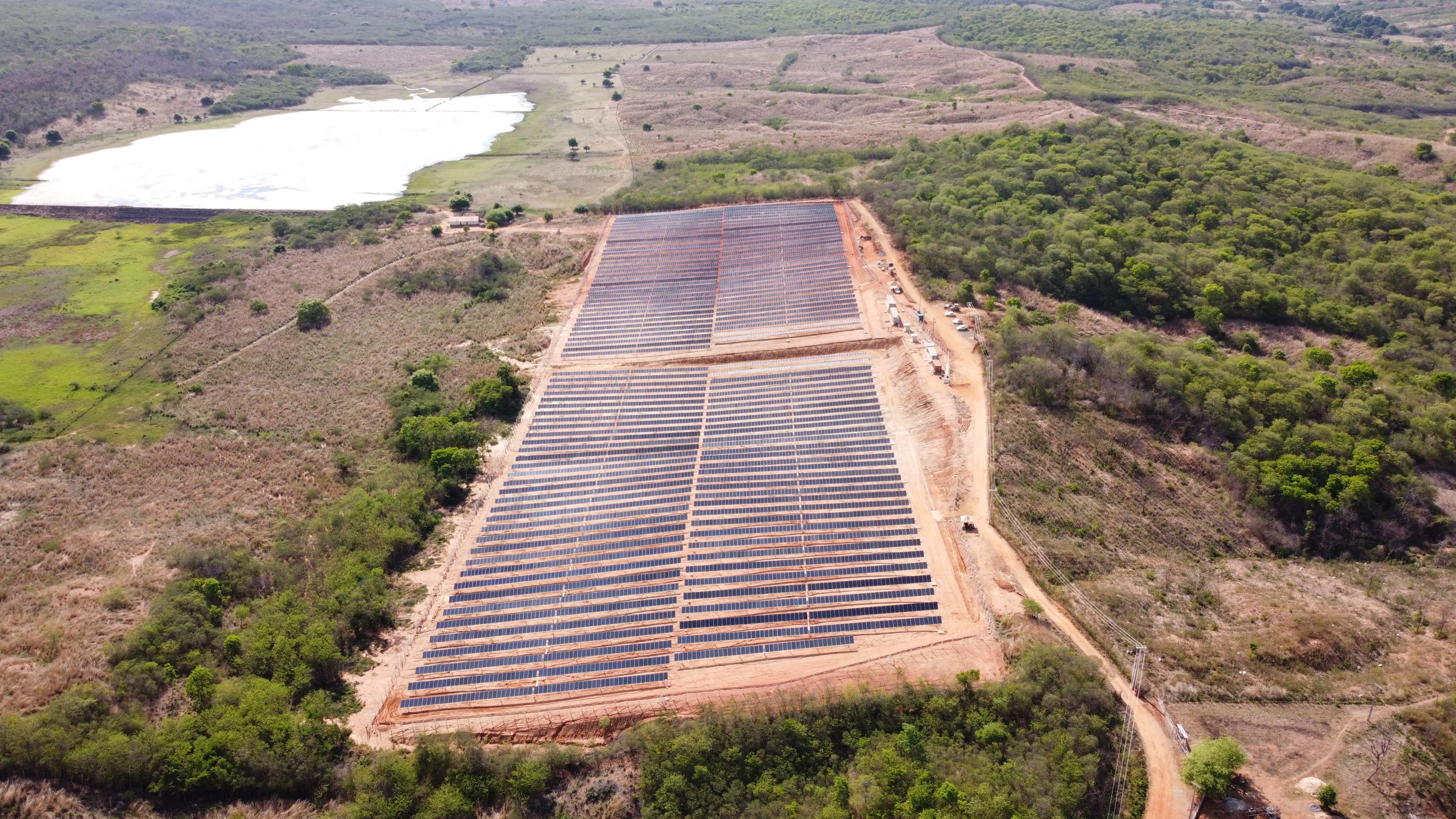 imagem Portal Solar | Extrafarma terá 98% das lojas abastecidas com energia solar no Ceará